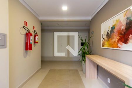 Hall de Entrada de apartamento à venda com 2 quartos, 39m² em Itaquera, São Paulo