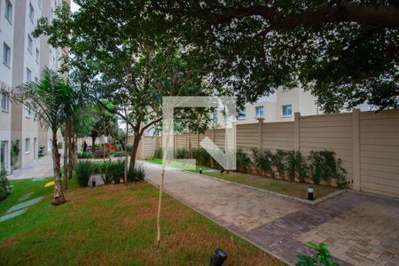 Apartamento à venda com 39m², 2 quartos e sem vagaÁrea comum