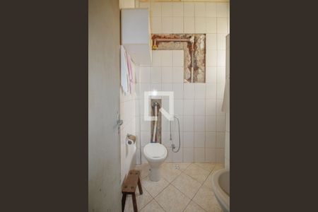 Apartamento à venda com 82m², 3 quartos e sem vagaBanheiro