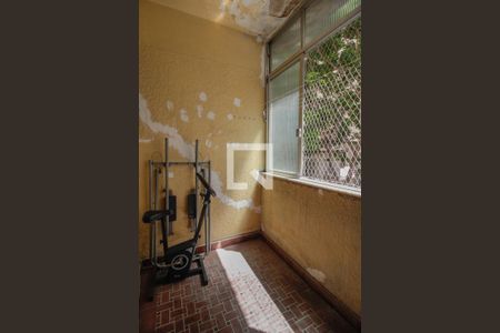 Apartamento à venda com 82m², 3 quartos e sem vagaVaranda