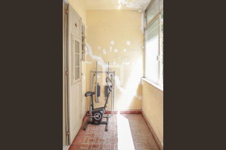 Apartamento à venda com 82m², 3 quartos e sem vagaVaranda