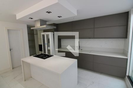 Casa à venda com 270m², 4 quartos e 2 vagasCozinha