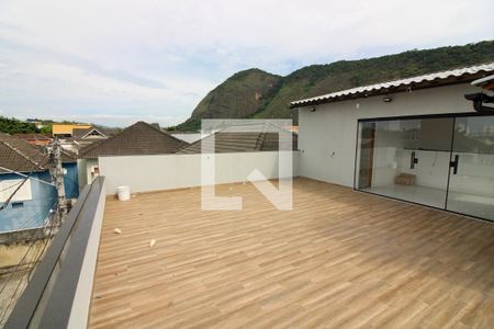 Casa à venda com 270m², 4 quartos e 2 vagasTerraço