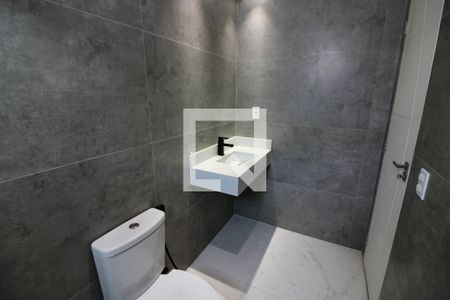 Casa à venda com 270m², 4 quartos e 2 vagasBanheiro Social