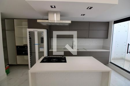 Casa à venda com 270m², 4 quartos e 2 vagasCozinha