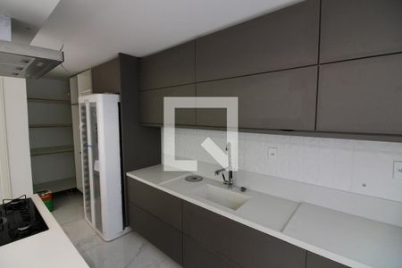 Casa à venda com 270m², 4 quartos e 2 vagasCozinha