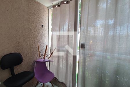 Varanda da Sala de apartamento à venda com 3 quartos, 67m² em Jardim Ipaussurama, Campinas
