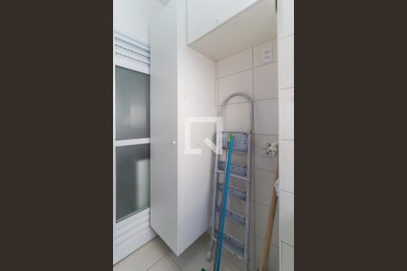 Apartamento para alugar com 73m², 2 quartos e 1 vaga Apartamento para alugar com 73m², 2 quartos e 1 vagaÁrea de Serviço