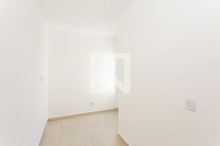 Quarto 1 de apartamento para alugar com 2 quartos, 40m² em Penha de França, São Paulo