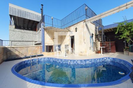 Apartamento à venda com 321m², 4 quartos e 4 vagasPiscina