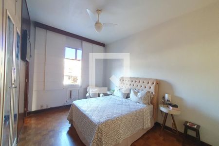 Suíte de apartamento à venda com 4 quartos, 321m² em Grajau, Rio de Janeiro