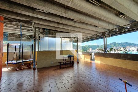 Apartamento à venda com 321m², 4 quartos e 4 vagasTerraço