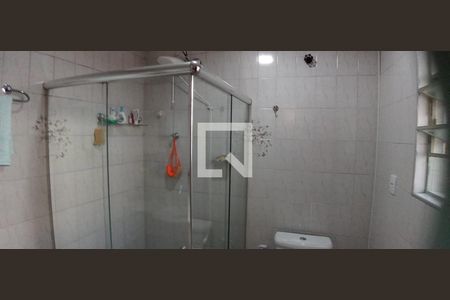 Casa à venda com 250m², 3 quartos e 4 vagas