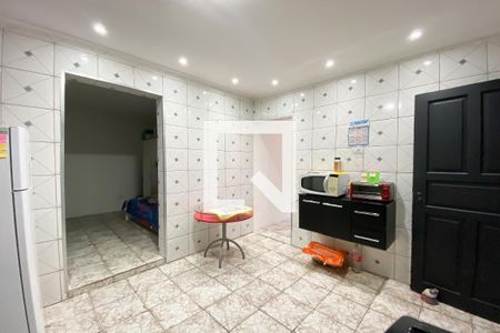 Casa à venda com 250m², 4 quartos e 2 vagas Casa à venda com 250m², 4 quartos e 2 vagasCozinha 2