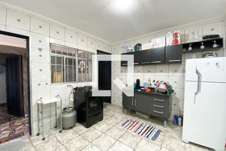 Casa à venda com 250m², 4 quartos e 2 vagas Casa à venda com 250m², 4 quartos e 2 vagasCozinha 2
