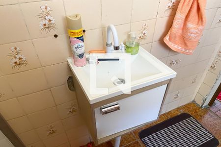 Casa à venda com 250m², 4 quartos e 2 vagas Casa à venda com 250m², 4 quartos e 2 vagasBanheiro 2