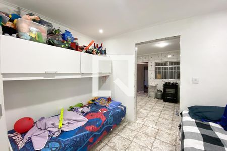 Casa à venda com 250m², 4 quartos e 2 vagas Casa à venda com 250m², 4 quartos e 2 vagasQuarto 2