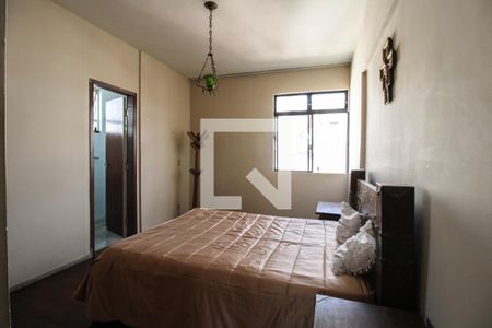 Apartamento à venda com 213m², 4 quartos e 1 vagaQuarto 4 - Suíte