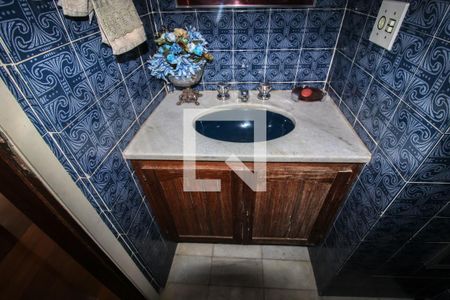 Apartamento à venda com 213m², 4 quartos e 1 vagaBanheiro Entrada