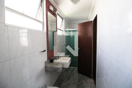 Apartamento à venda com 213m², 4 quartos e 1 vagaBanheiro da Suíte