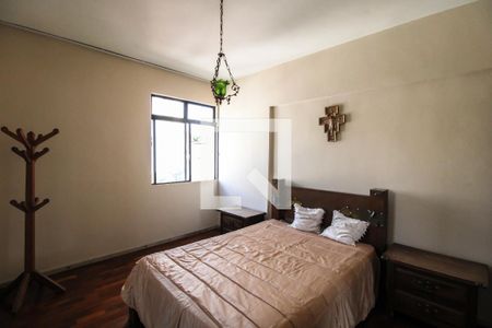 Apartamento à venda com 213m², 4 quartos e 1 vagaQuarto 4 - Suíte