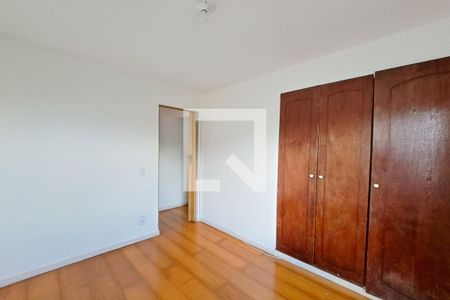 Quarto 1 de apartamento para alugar com 2 quartos, 61m² em Inhauma, Rio de Janeiro