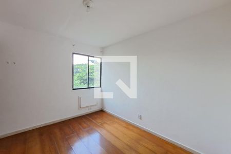 Quarto 1 de apartamento para alugar com 2 quartos, 61m² em Inhauma, Rio de Janeiro
