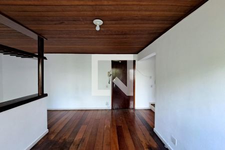 Sala de apartamento para alugar com 2 quartos, 61m² em Inhauma, Rio de Janeiro