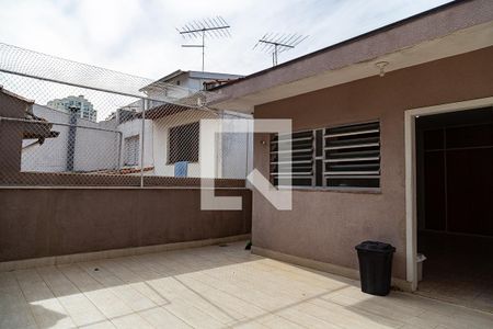 Casa para alugar com 223m², 4 quartos e 2 vagas Casa para alugar com 223m², 4 quartos e 2 vagasQuintal