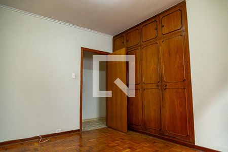 Casa para alugar com 223m², 4 quartos e 2 vagas Casa para alugar com 223m², 4 quartos e 2 vagasQuarto 2