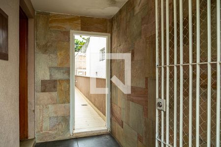 Casa para alugar com 223m², 4 quartos e 2 vagas Casa para alugar com 223m², 4 quartos e 2 vagasHall de entrada