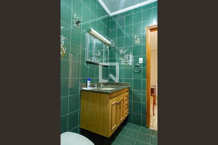 Casa para alugar com 223m², 4 quartos e 2 vagas Casa para alugar com 223m², 4 quartos e 2 vagasBanheiro