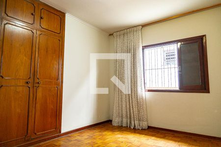 Quarto 2 de casa à venda com 4 quartos, 223m² em Jardim Prudência, São Paulo