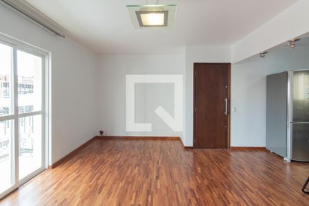 Sala de apartamento para alugar com 3 quartos, 83m² em Cerqueira César, São Paulo