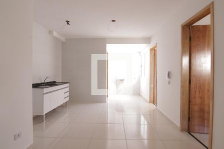 Sala/cozinha
 de apartamento para alugar com 2 quartos, 38m² em Parque Cisper, São Paulo