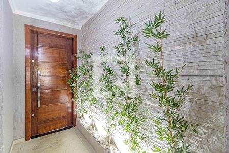 Casa à venda com 220m², 4 quartos e 3 vagasHall