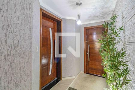 Casa à venda com 220m², 4 quartos e 3 vagasHall