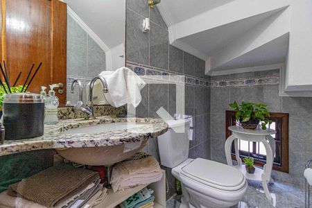 Casa à venda com 220m², 4 quartos e 3 vagasLavabo