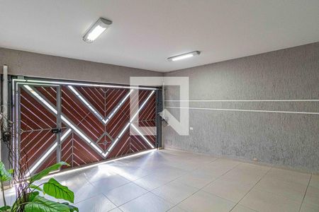 Casa à venda com 220m², 4 quartos e 3 vagasGaragem