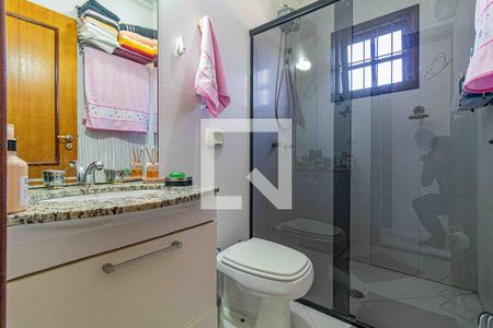 Casa à venda com 220m², 4 quartos e 3 vagasSuite 3 - Banheiro