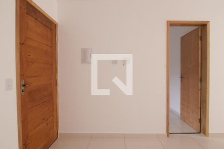 Sala/cozinha
 de apartamento para alugar com 2 quartos, 38m² em Parque Cisper, São Paulo