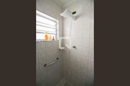 Casa à venda com 300m², 3 quartos e 2 vagasBanheiro 2