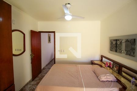 Casa à venda com 300m², 3 quartos e 2 vagasQuarto 2