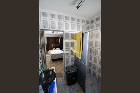 Casa à venda com 300m², 3 quartos e 2 vagasBanheiro 3