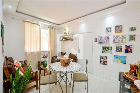 Sala de apartamento à venda com 2 quartos, 65m² em Santa Rosa, Niterói