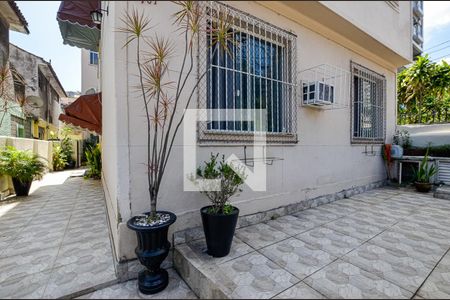 Apartamento à venda com 65m², 2 quartos e sem vagaEntrada