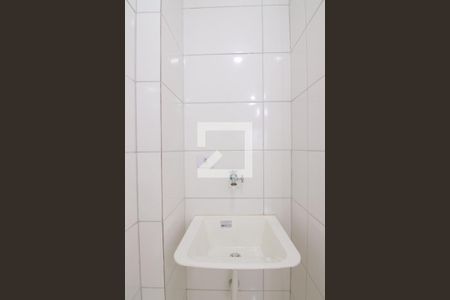 Banheiro de kitnet/studio para alugar com 1 quarto, 30m² em Artur Alvim, São Paulo