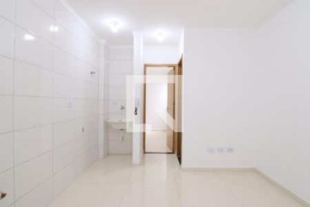 Sala/ Cozinha de kitnet/studio para alugar com 1 quarto, 30m² em Artur Alvim, São Paulo