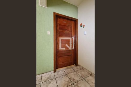 Apartamento para alugar com 39m², 2 quartos e sem vagaEntrada