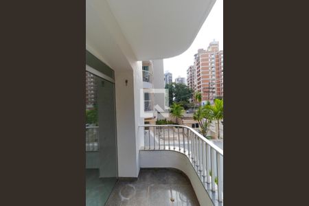 Apartamento à venda com 140m², 3 quartos e 2 vagasSacada